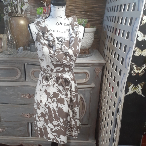 Ann Taylor Dress - Picture 2 of 5